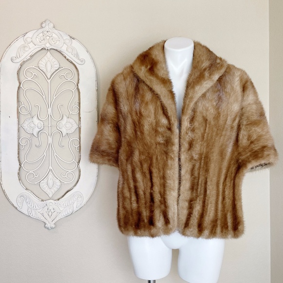 Julius Garfinckel & Co. | Vintage Authentic Mink Stole - Picture 1 of 8
